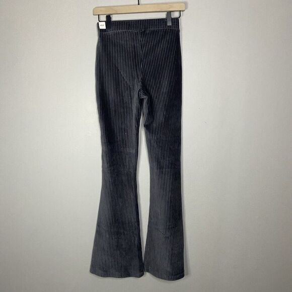 AERIE NWT Velour High Rise Ribbed Flare Charcoal Gray Pants XS - Picture 2 of 7